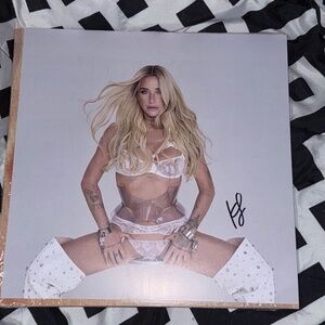 Kesha Cum for Me Clear Signed Vinyl (with bend)